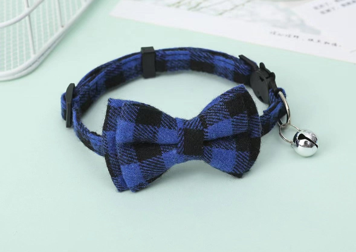 Holiday Printed Plaid Bow and Bell Collar