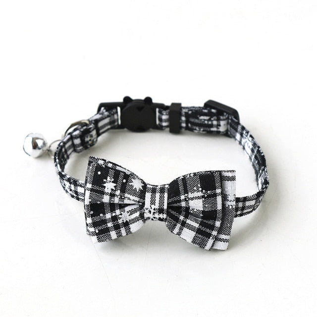 Holiday Printed Plaid Bow and Bell Collar